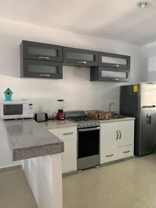 La Casa Del Arbol -4Bed 3 Bath Villa Puerto Morelos Bagian luar foto